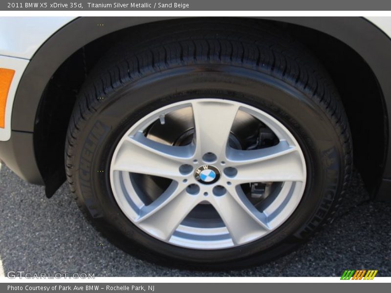 Titanium Silver Metallic / Sand Beige 2011 BMW X5 xDrive 35d