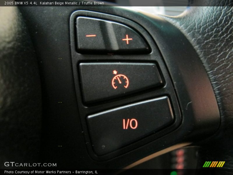 Controls of 2005 X5 4.4i
