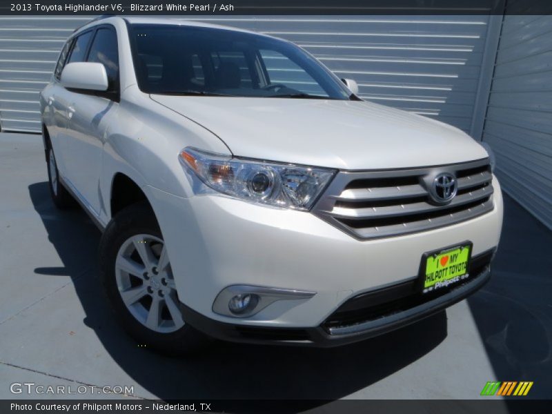 Blizzard White Pearl / Ash 2013 Toyota Highlander V6