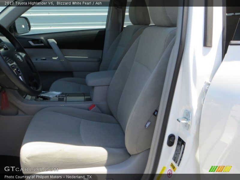 Blizzard White Pearl / Ash 2013 Toyota Highlander V6