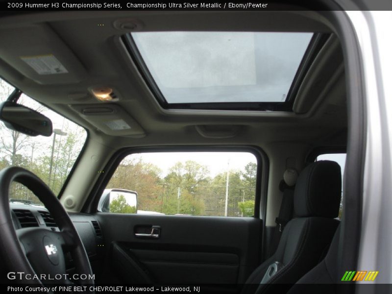 Sunroof of 2009 H3 Championship Series