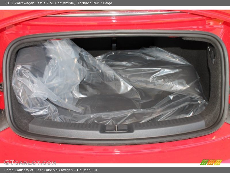 Tornado Red / Beige 2013 Volkswagen Beetle 2.5L Convertible