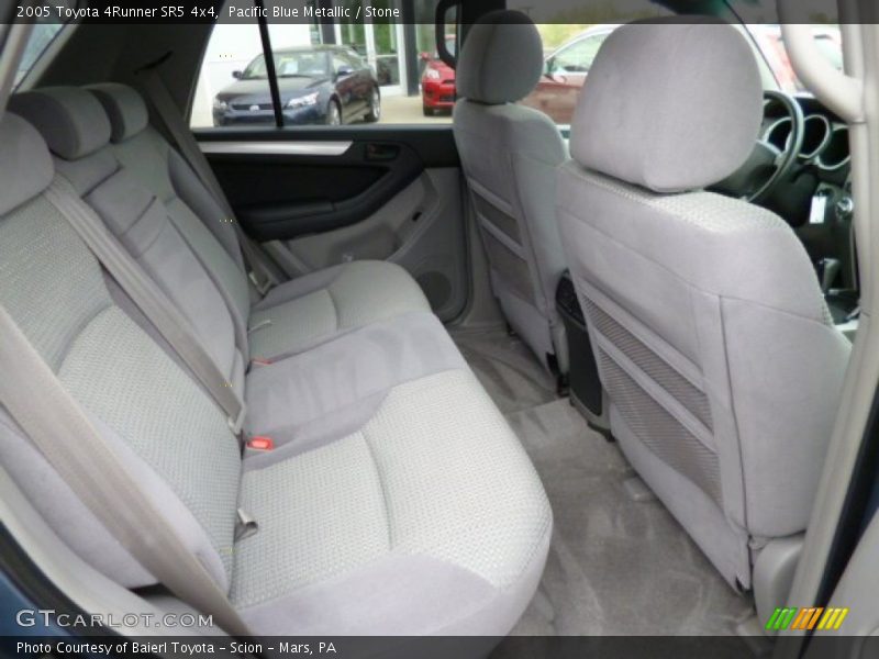 Pacific Blue Metallic / Stone 2005 Toyota 4Runner SR5 4x4