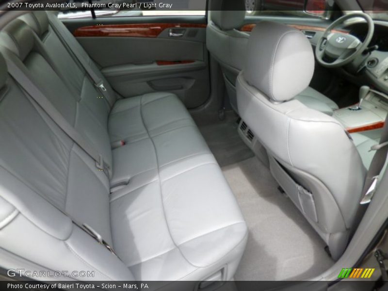 Phantom Gray Pearl / Light Gray 2007 Toyota Avalon XLS