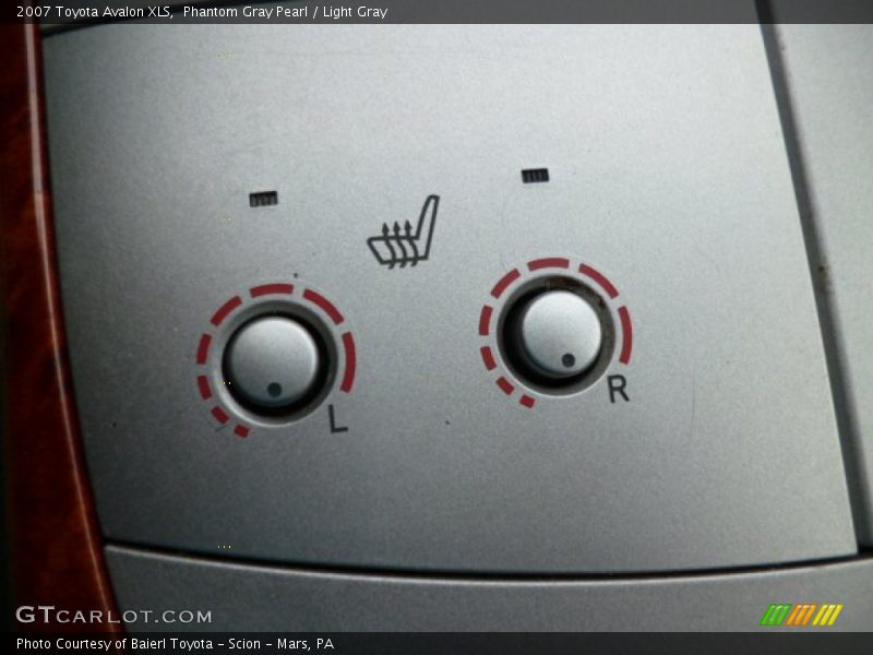 Phantom Gray Pearl / Light Gray 2007 Toyota Avalon XLS