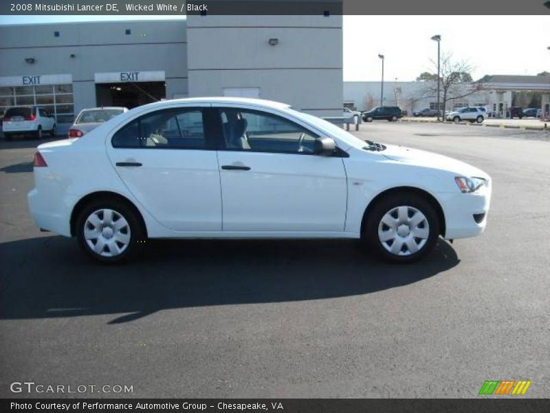 Wicked White / Black 2008 Mitsubishi Lancer DE