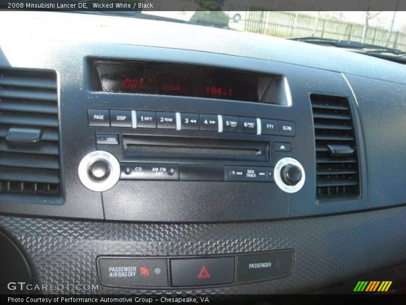 Wicked White / Black 2008 Mitsubishi Lancer DE