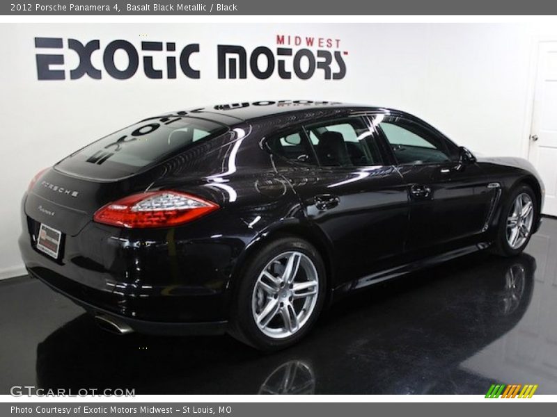 Basalt Black Metallic / Black 2012 Porsche Panamera 4