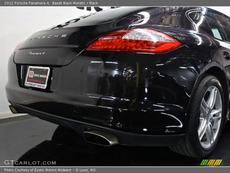 Basalt Black Metallic / Black 2012 Porsche Panamera 4