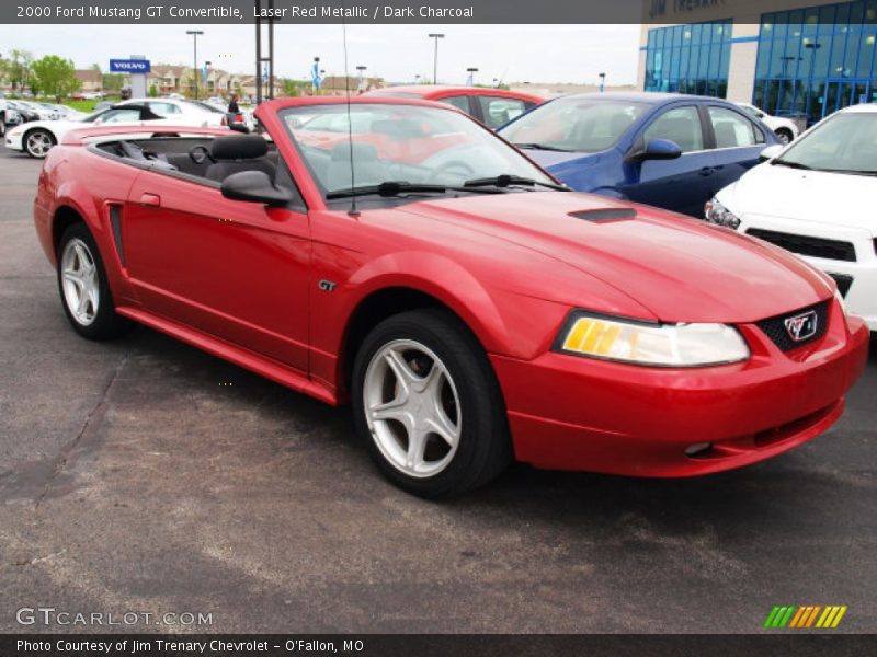 Front 3/4 View of 2000 Mustang GT Convertible