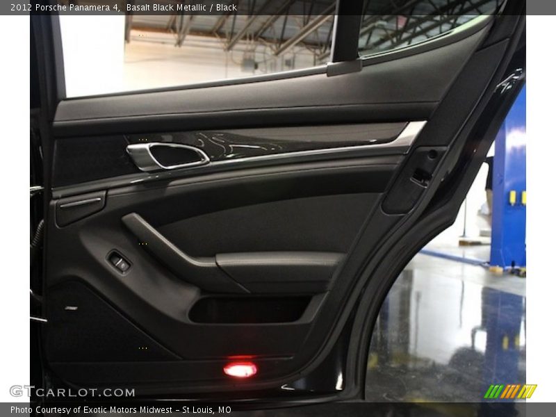 Basalt Black Metallic / Black 2012 Porsche Panamera 4