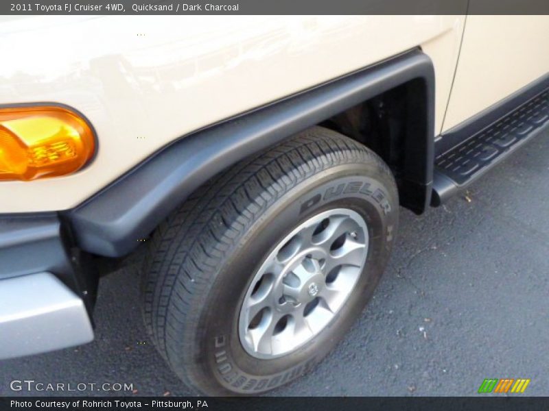 Quicksand / Dark Charcoal 2011 Toyota FJ Cruiser 4WD