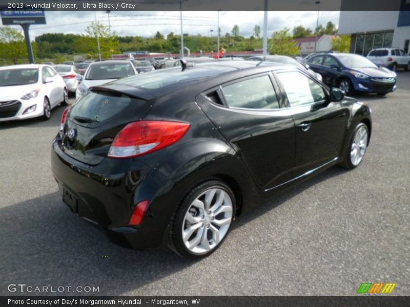 Ultra Black / Gray 2013 Hyundai Veloster