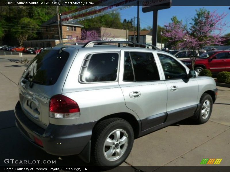 Smart Silver / Gray 2005 Hyundai Santa Fe GLS 4WD