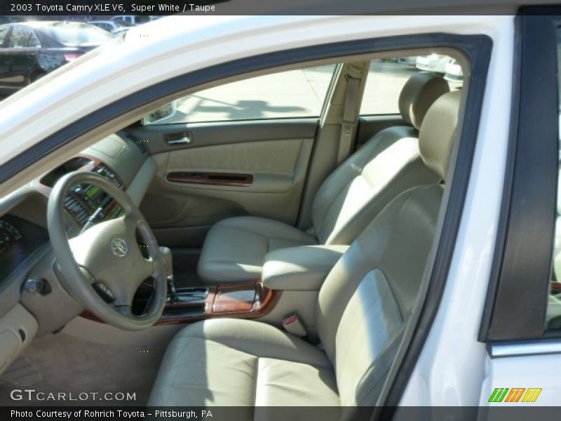 Super White / Taupe 2003 Toyota Camry XLE V6