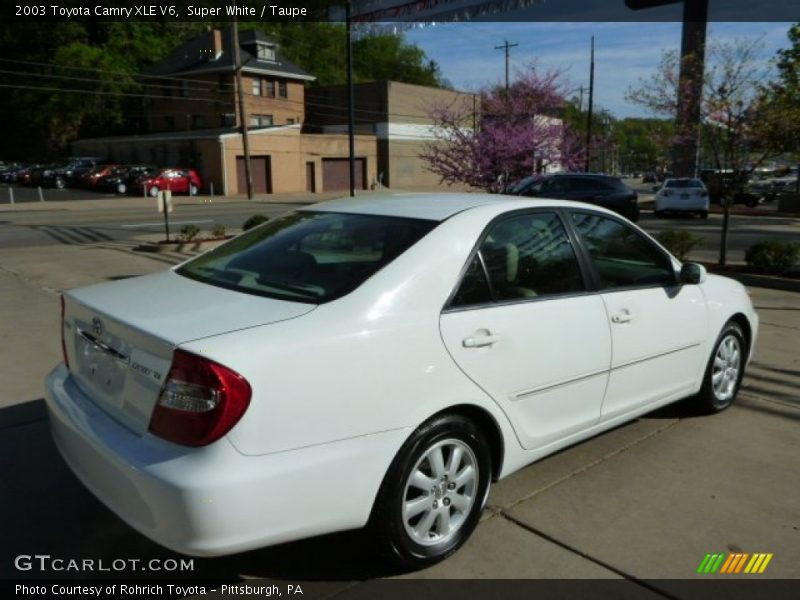 Super White / Taupe 2003 Toyota Camry XLE V6