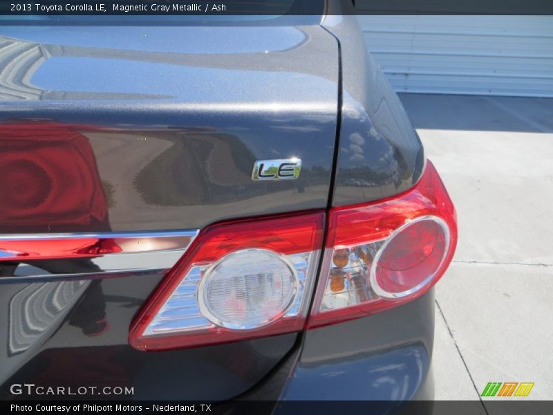 Magnetic Gray Metallic / Ash 2013 Toyota Corolla LE