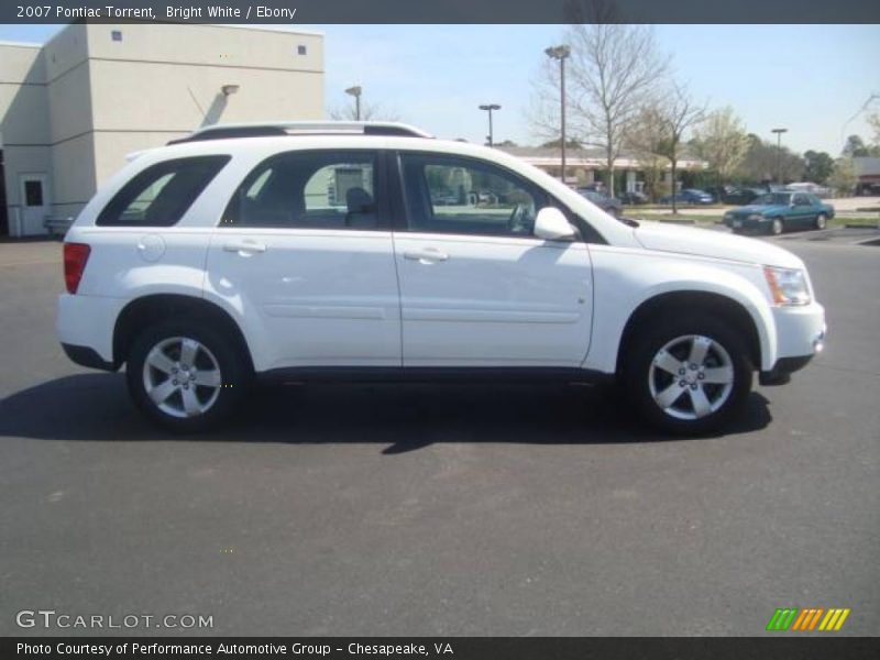 Bright White / Ebony 2007 Pontiac Torrent