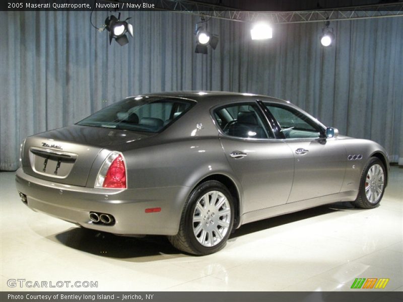 Nuvolari / Navy Blue 2005 Maserati Quattroporte