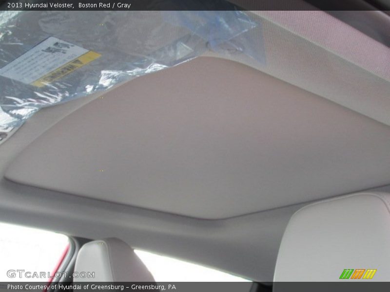 Boston Red / Gray 2013 Hyundai Veloster