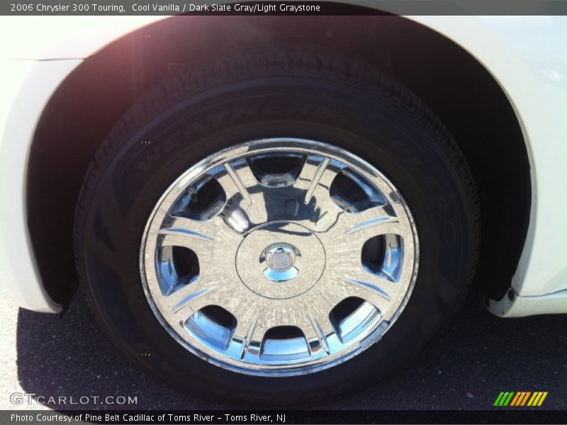 Cool Vanilla / Dark Slate Gray/Light Graystone 2006 Chrysler 300 Touring