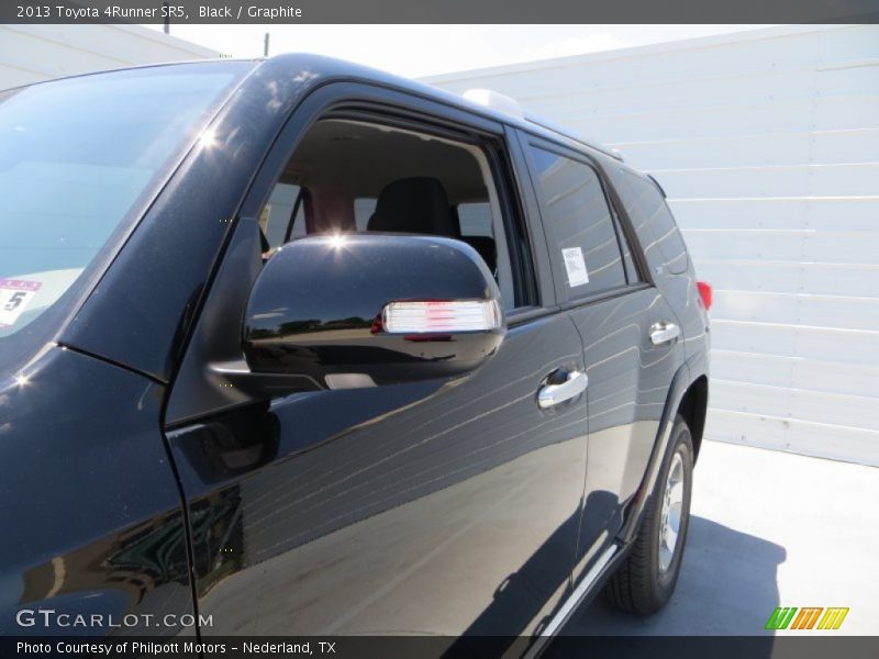 Black / Graphite 2013 Toyota 4Runner SR5
