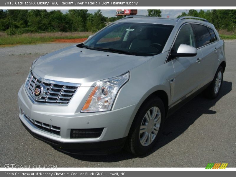 Radiant Silver Metallic / Light Titanium/Ebony 2013 Cadillac SRX Luxury FWD