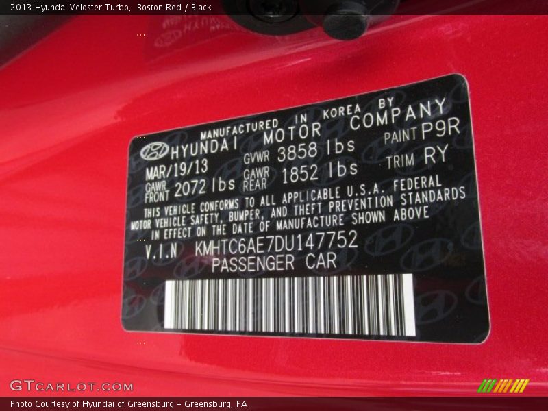 Boston Red / Black 2013 Hyundai Veloster Turbo