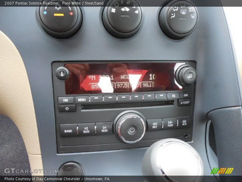 Pure White / Steel/Sand 2007 Pontiac Solstice Roadster