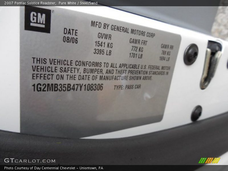 Pure White / Steel/Sand 2007 Pontiac Solstice Roadster