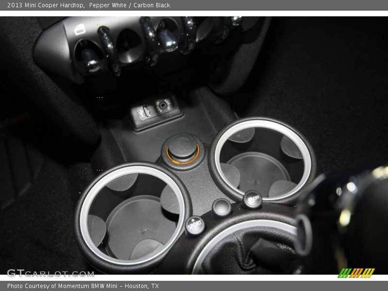 Pepper White / Carbon Black 2013 Mini Cooper Hardtop