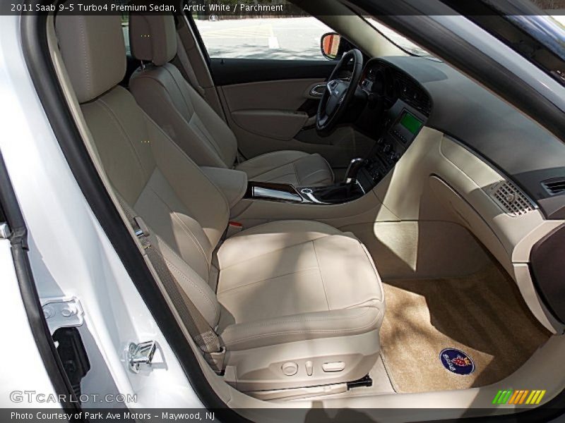 Arctic White / Parchment 2011 Saab 9-5 Turbo4 Premium Sedan