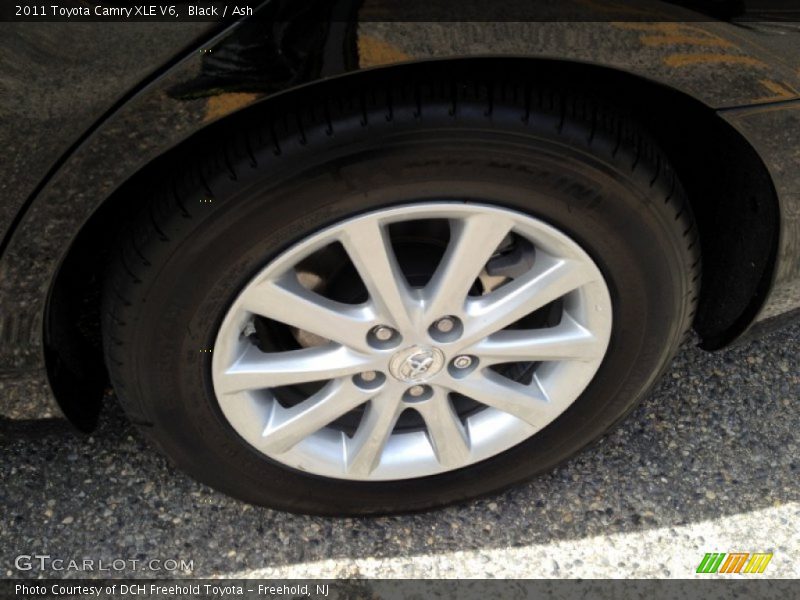 Black / Ash 2011 Toyota Camry XLE V6