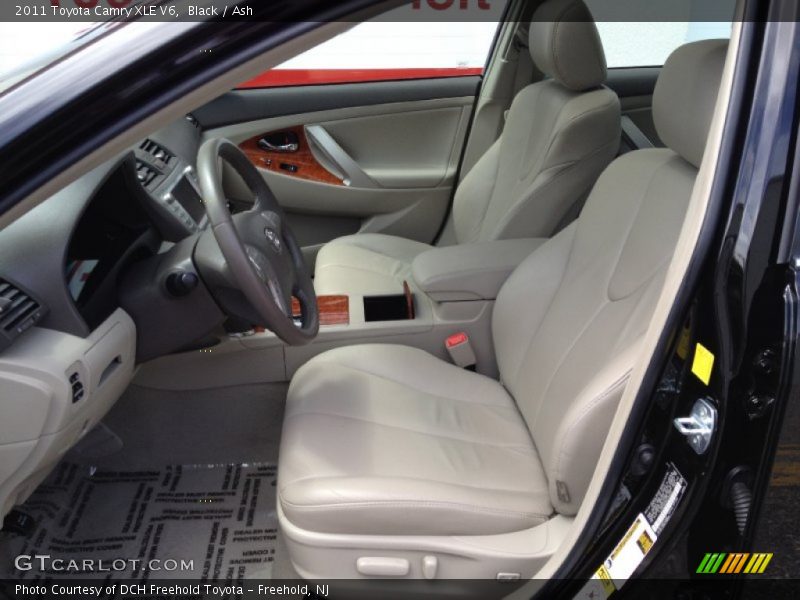 Black / Ash 2011 Toyota Camry XLE V6
