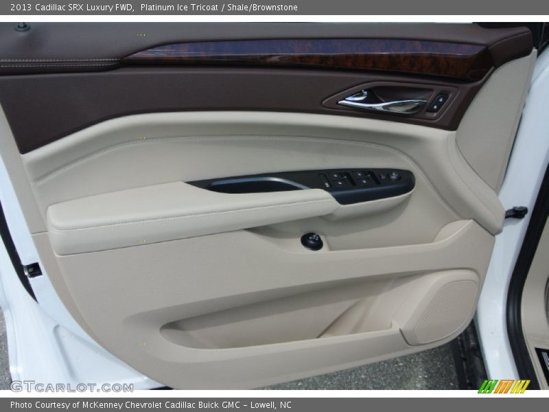 Platinum Ice Tricoat / Shale/Brownstone 2013 Cadillac SRX Luxury FWD