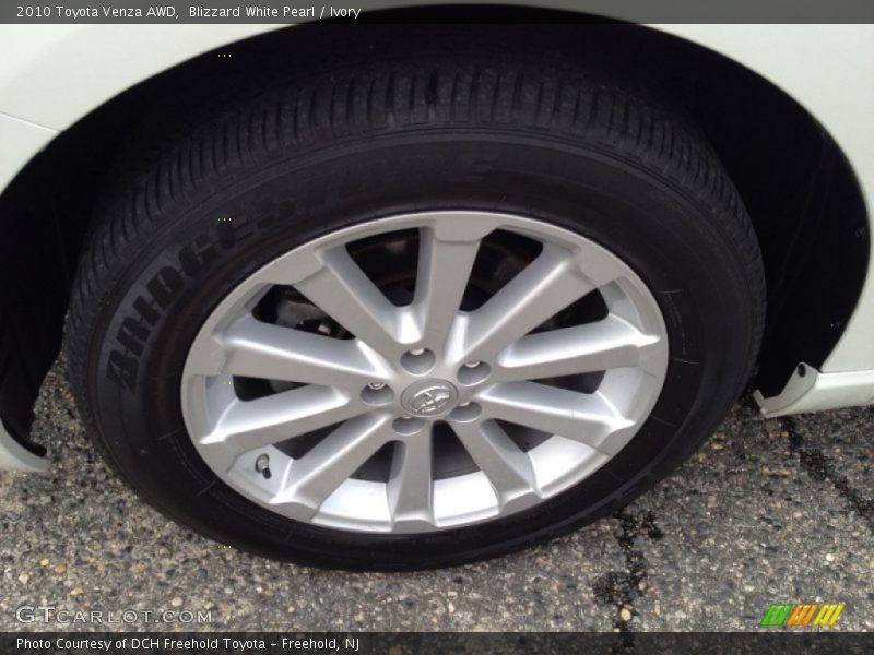 Blizzard White Pearl / Ivory 2010 Toyota Venza AWD