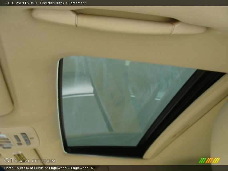 Obsidian Black / Parchment 2011 Lexus ES 350