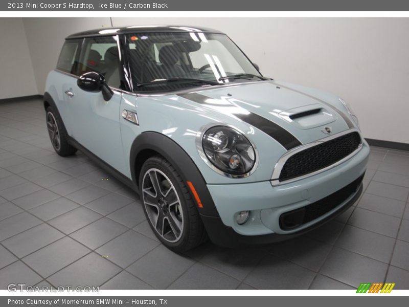 Ice Blue / Carbon Black 2013 Mini Cooper S Hardtop