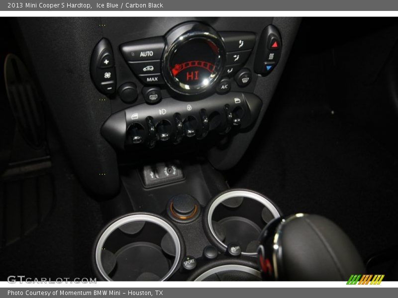Ice Blue / Carbon Black 2013 Mini Cooper S Hardtop