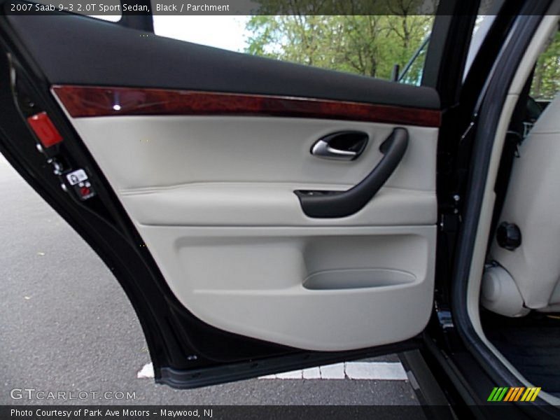 Door Panel of 2007 9-3 2.0T Sport Sedan