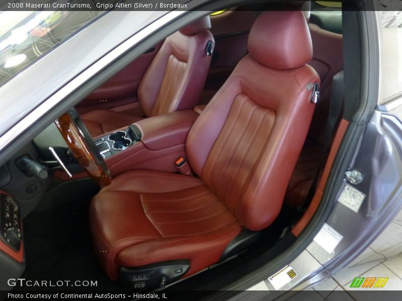 Front Seat of 2008 GranTurismo 