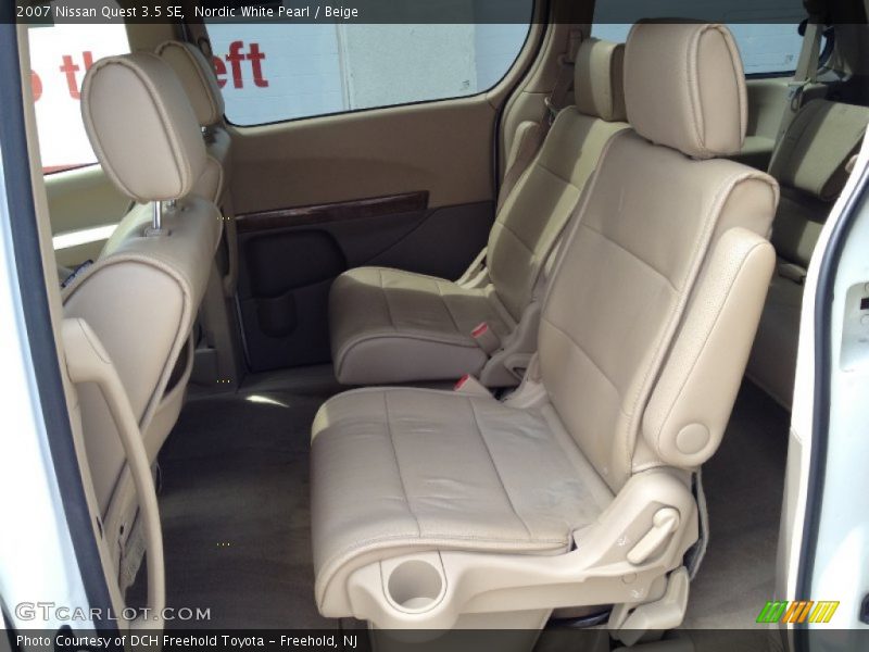 Nordic White Pearl / Beige 2007 Nissan Quest 3.5 SE