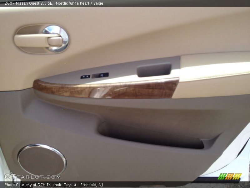 Nordic White Pearl / Beige 2007 Nissan Quest 3.5 SE