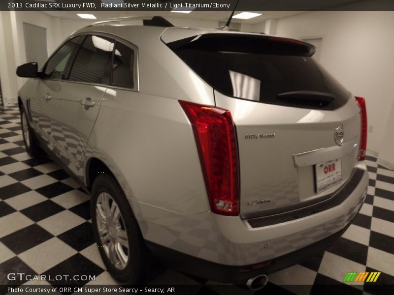 Radiant Silver Metallic / Light Titanium/Ebony 2013 Cadillac SRX Luxury FWD
