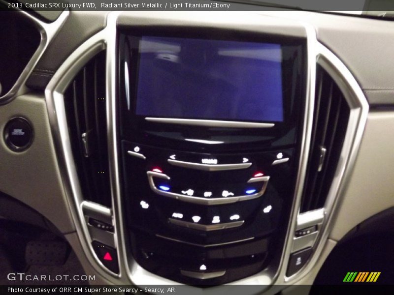 Radiant Silver Metallic / Light Titanium/Ebony 2013 Cadillac SRX Luxury FWD