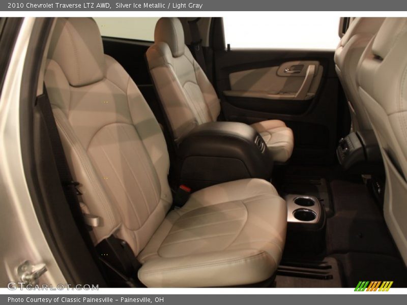 Silver Ice Metallic / Light Gray 2010 Chevrolet Traverse LTZ AWD