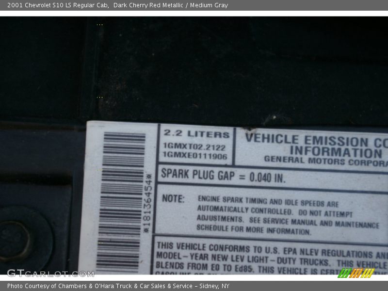 Dark Cherry Red Metallic / Medium Gray 2001 Chevrolet S10 LS Regular Cab