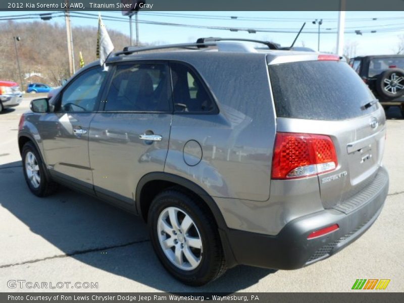 Titanium Silver / Gray 2012 Kia Sorento LX AWD