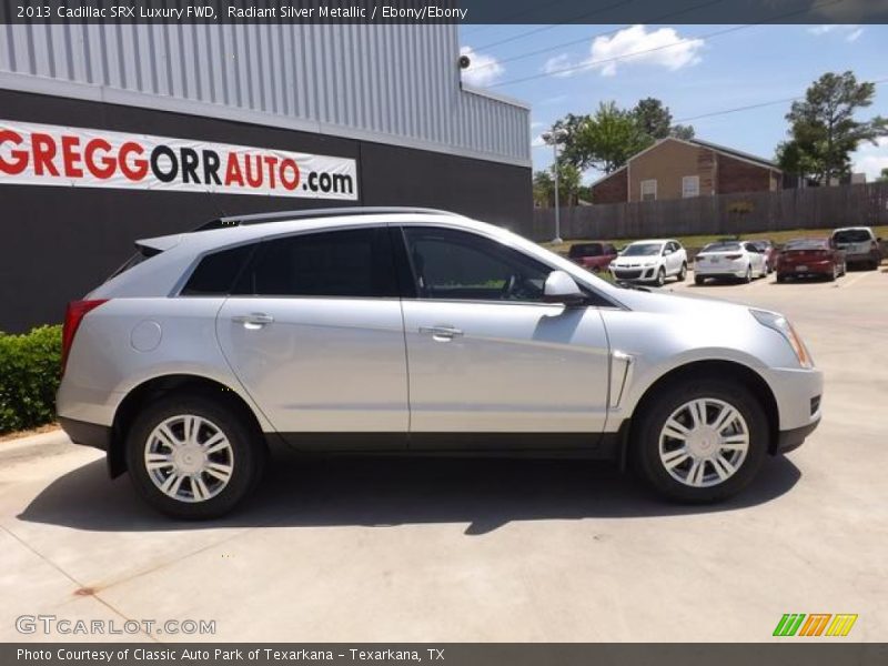 Radiant Silver Metallic / Ebony/Ebony 2013 Cadillac SRX Luxury FWD