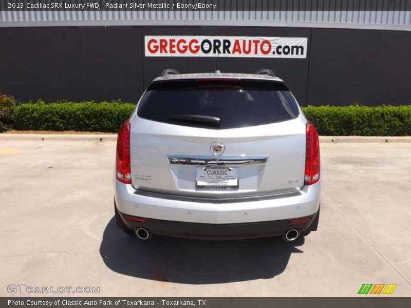 Radiant Silver Metallic / Ebony/Ebony 2013 Cadillac SRX Luxury FWD